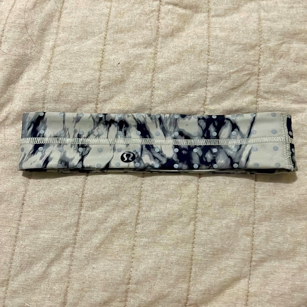 Lululemon headband